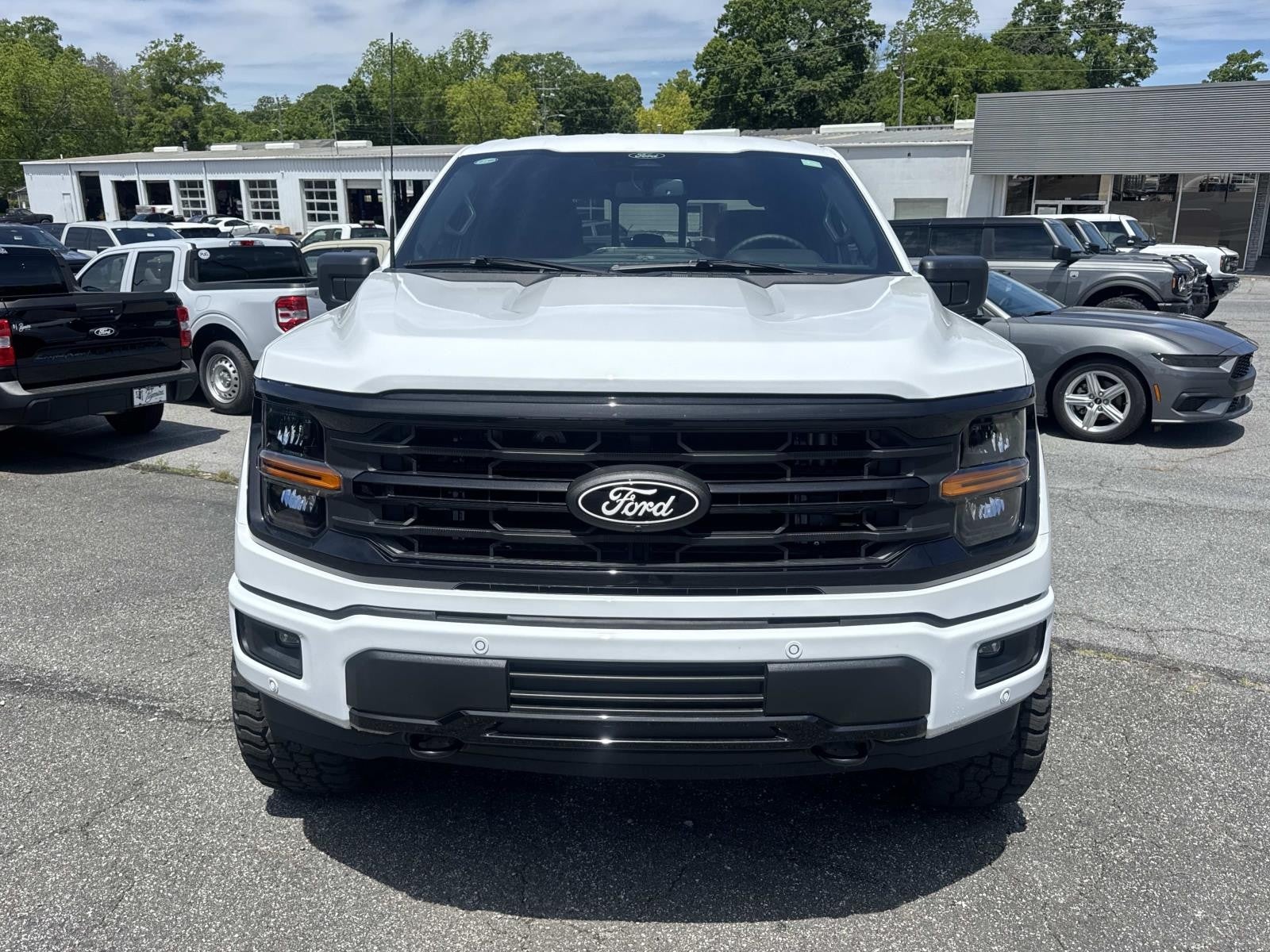 2026 Ford F-150 XLT 4WD SUPERCREW 5.5' BO
