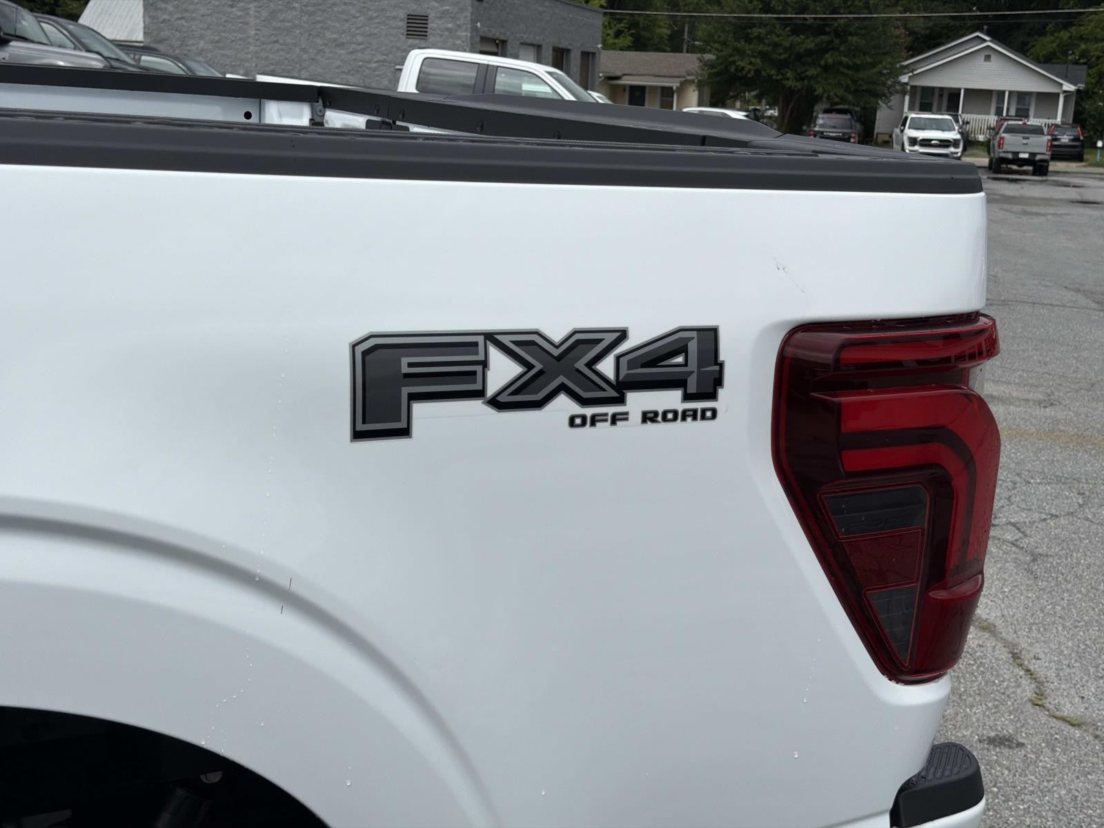 2025 Ford F-150 LARIAT 4WD SUPERCREW 5.5'