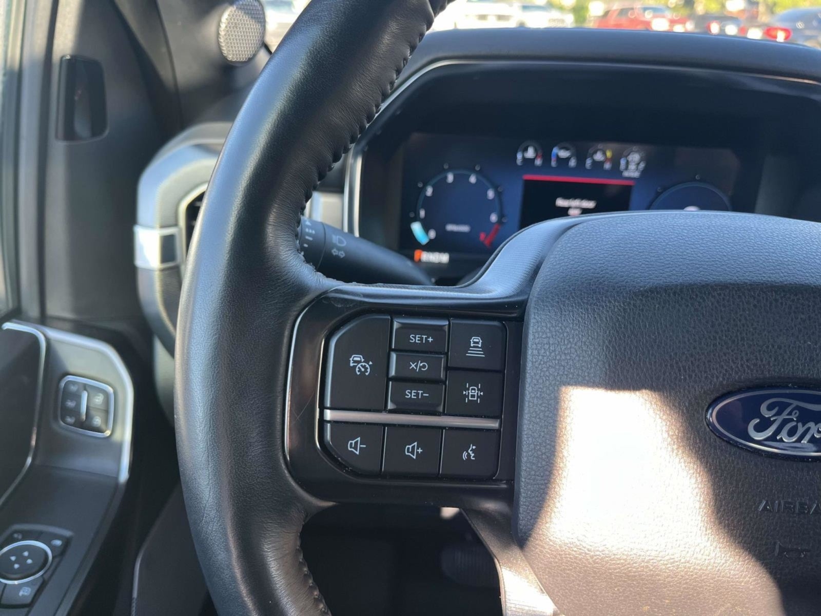 2024 Ford F-150 PLATINUM 4WD SUPERCREW 5.