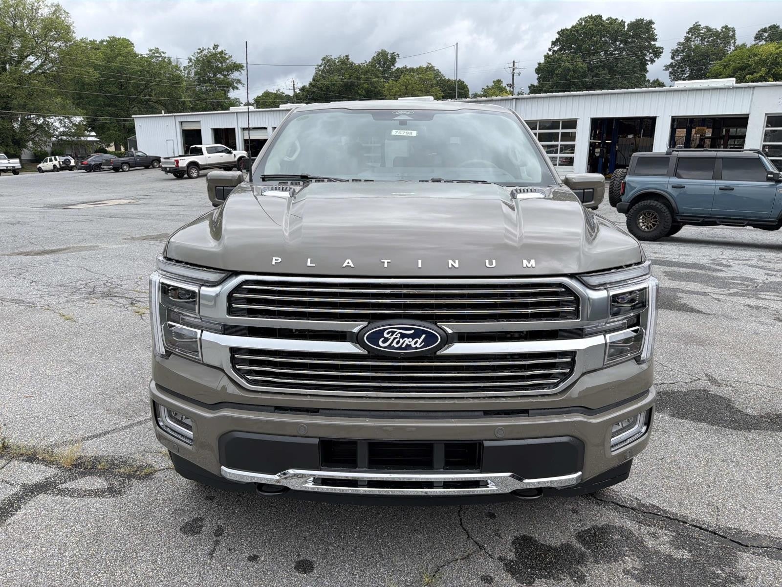 2025 Ford F-150 PLATINUM 4WD SUPERCREW 5.