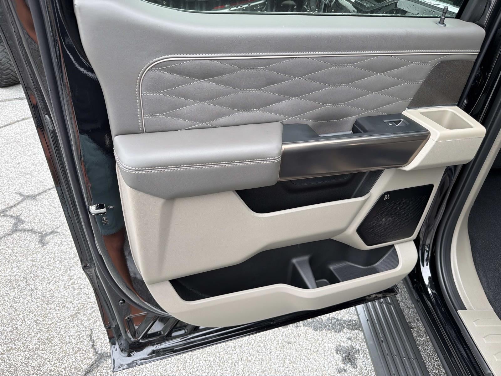 2025 Ford F-150 PLATINUM 4WD SUPERCREW 5.