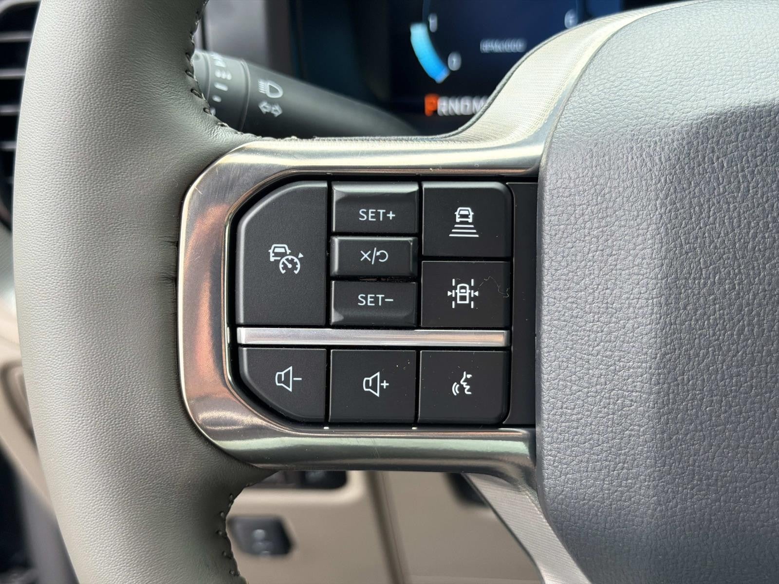 2025 Ford F-150 PLATINUM 4WD SUPERCREW 5.