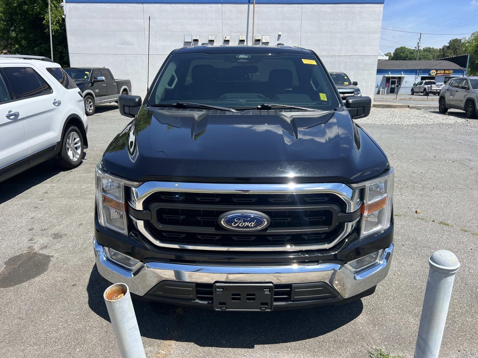 2022 Ford F-150 XLT 2WD REG CAB 6.5' BOX