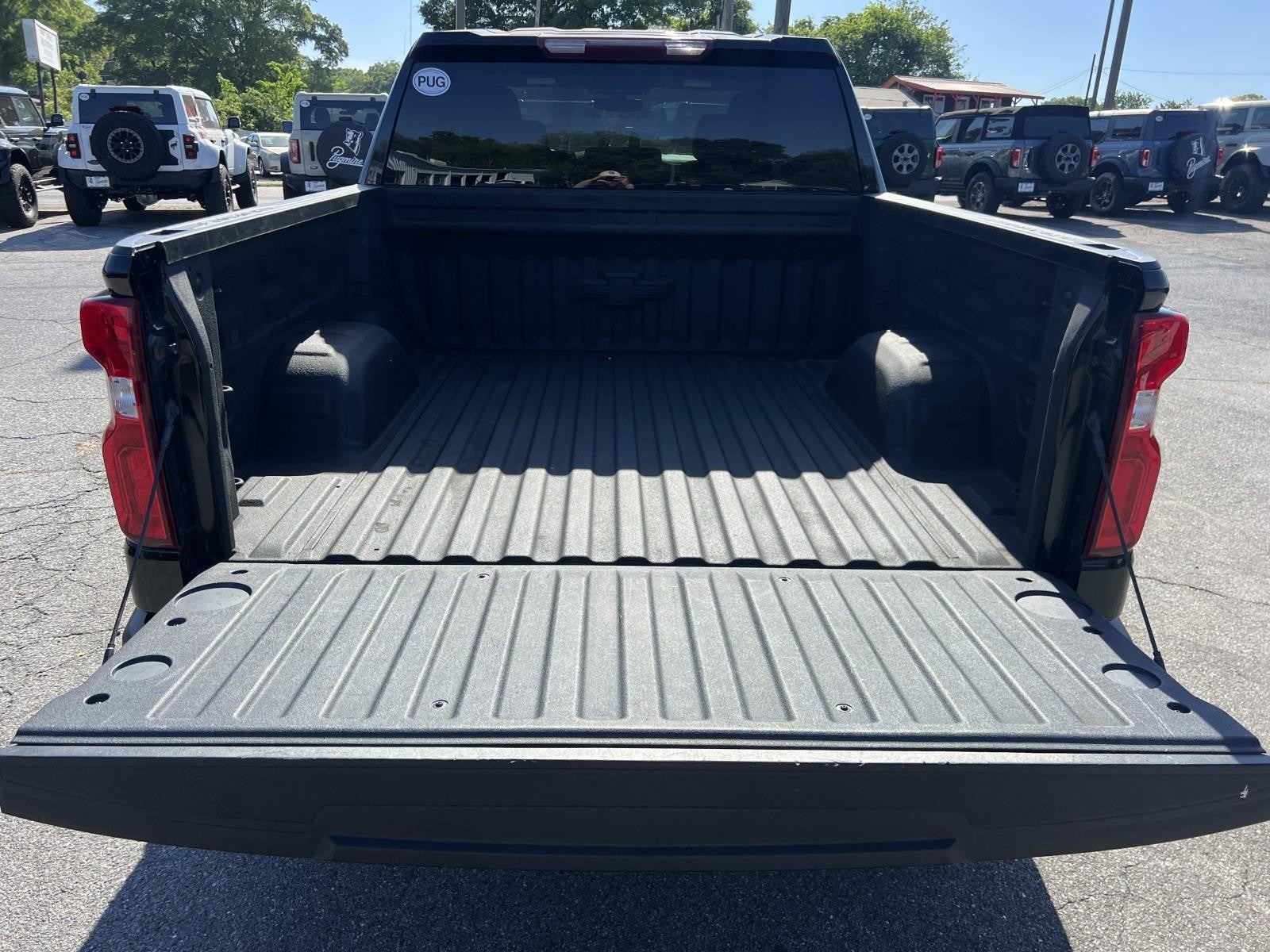 2022 Chevrolet Silverado 1500 LTD 4WD CREW CAB 147 RST
