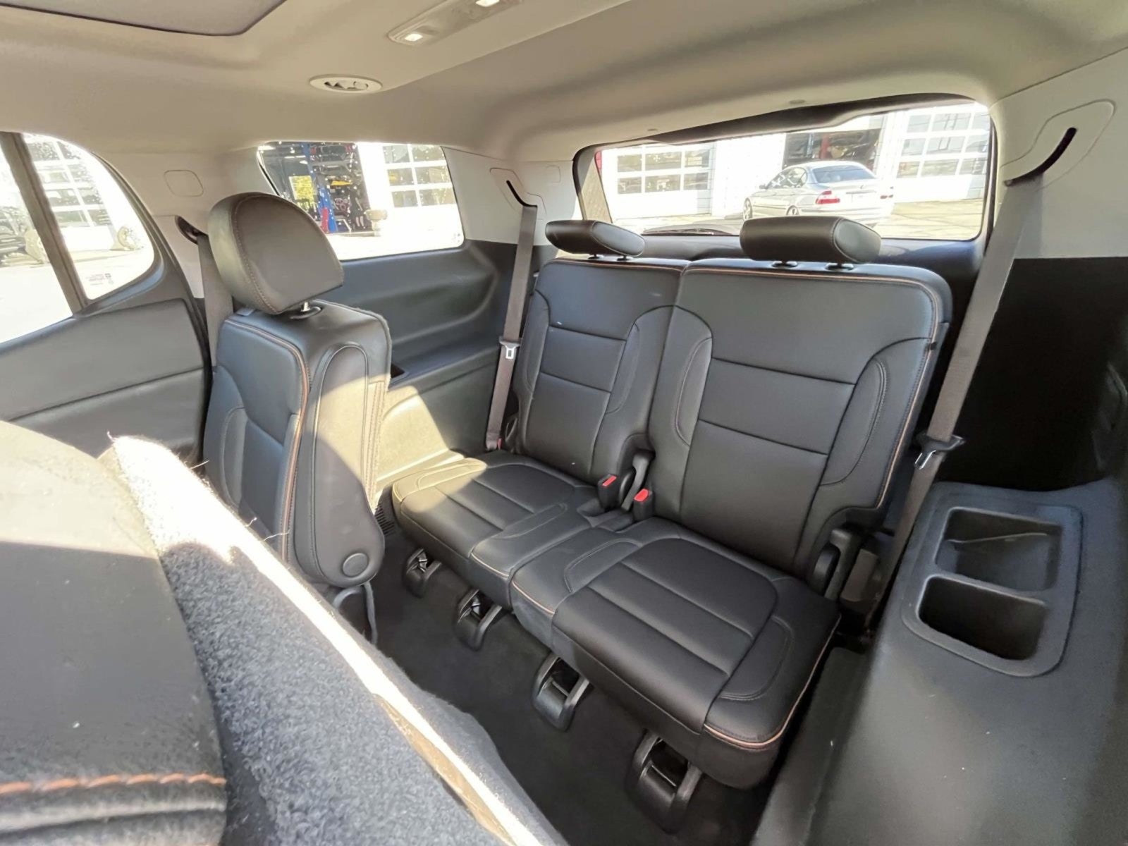2022 GMC Acadia AWD 4DR AT4