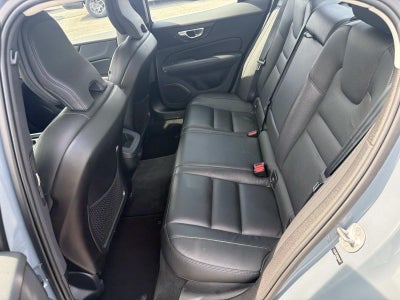 2024 Volvo S60 Plus Dark Theme