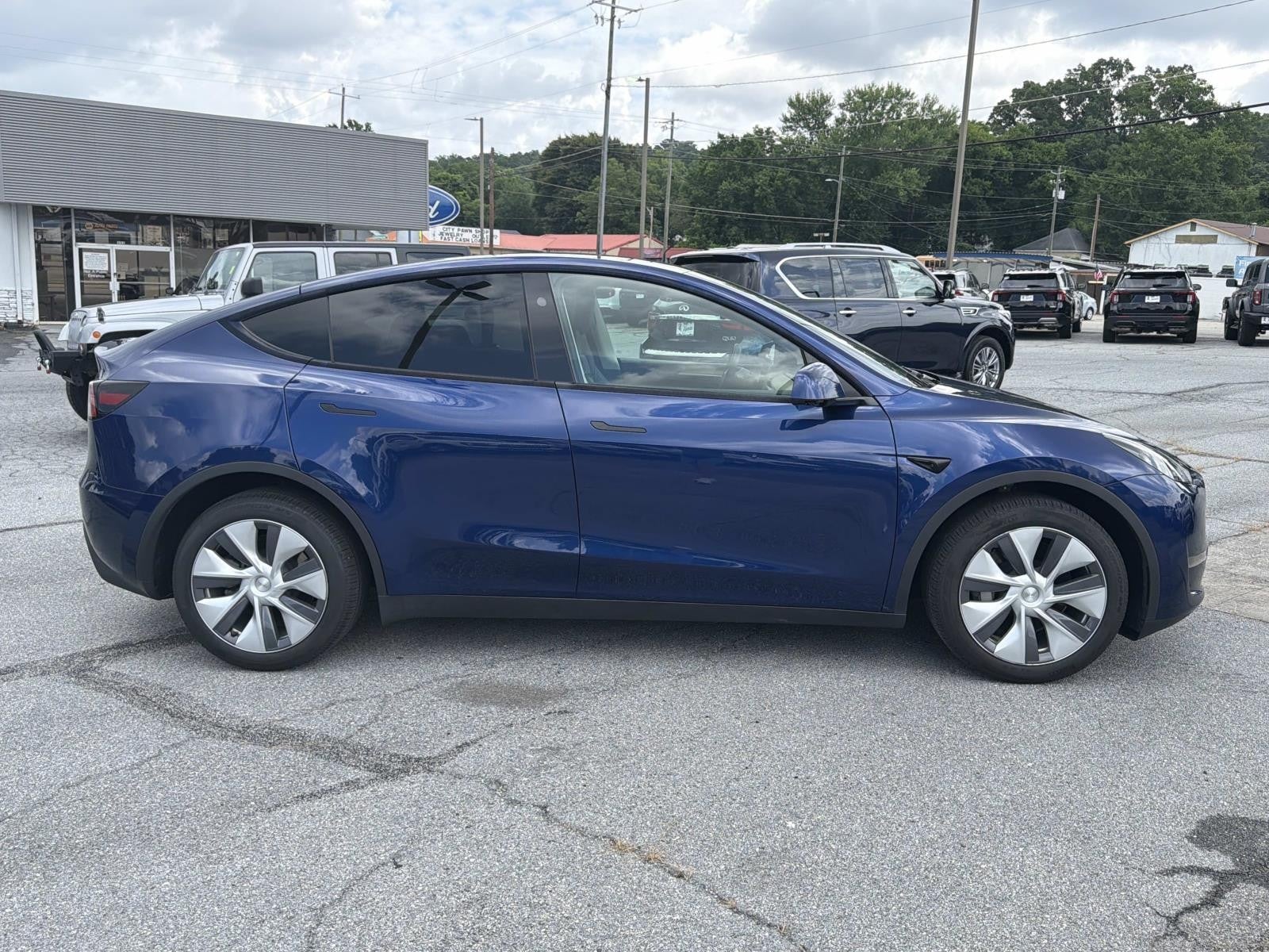 2024 Tesla Model Y Long Range