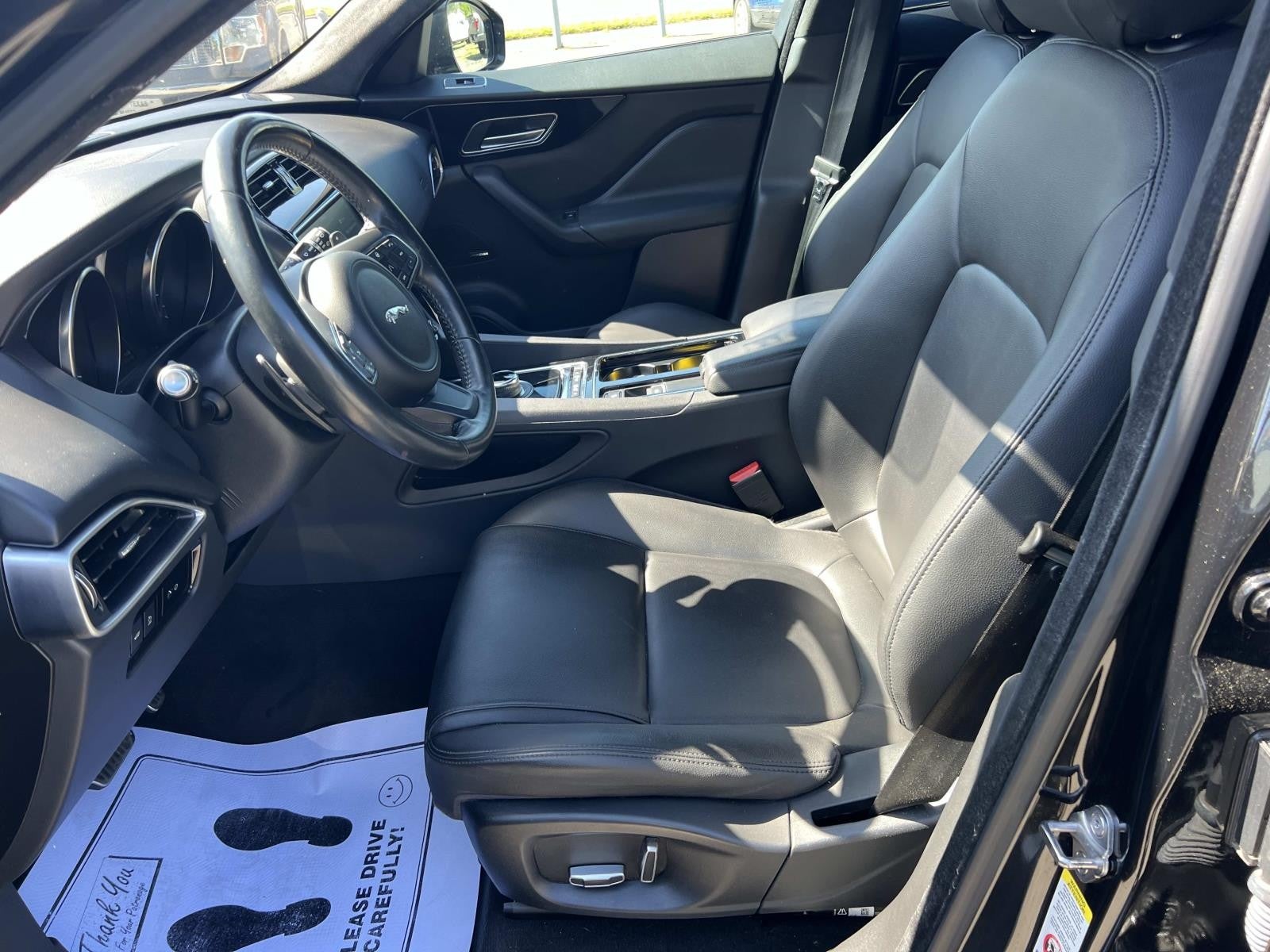 2019 Jaguar F-PACE 25t Premium