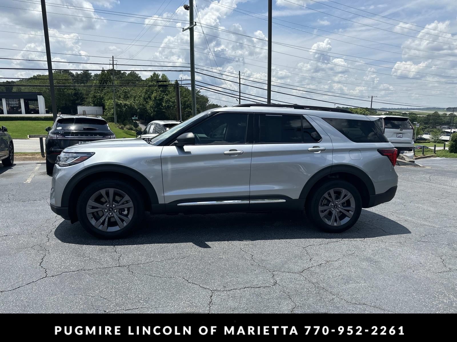 2025 Ford Explorer Active