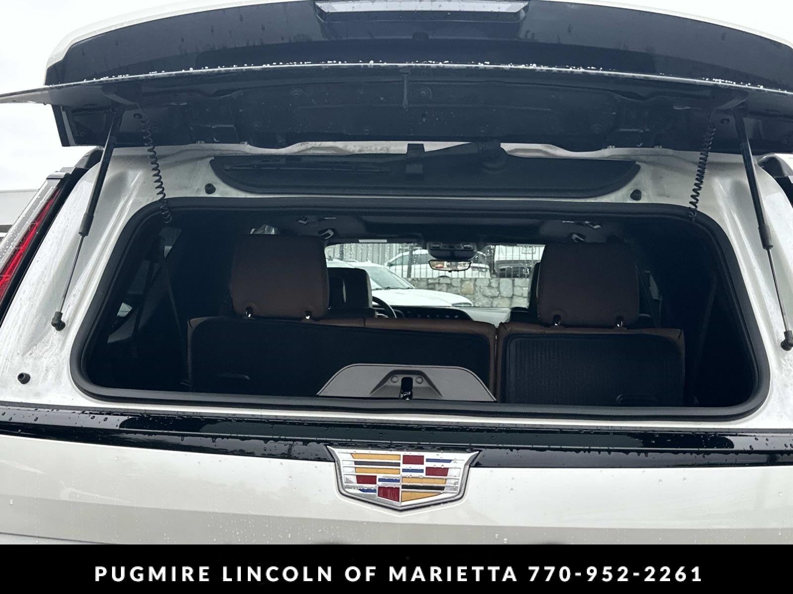 2022 Cadillac Escalade ESV Sport