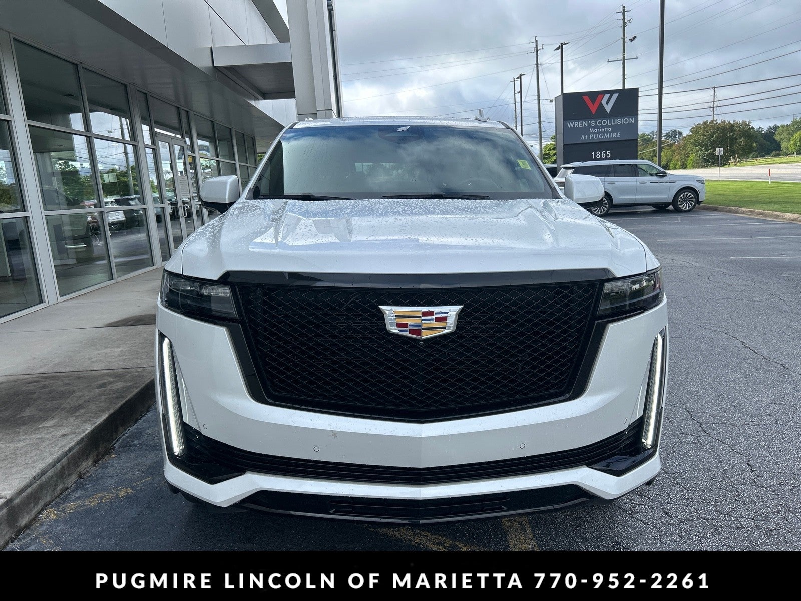 2022 Cadillac Escalade ESV Sport