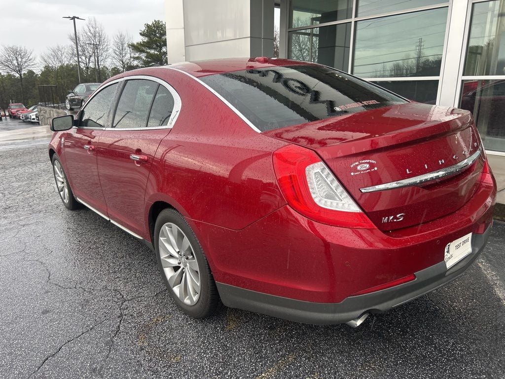 2016 Lincoln MKS Base