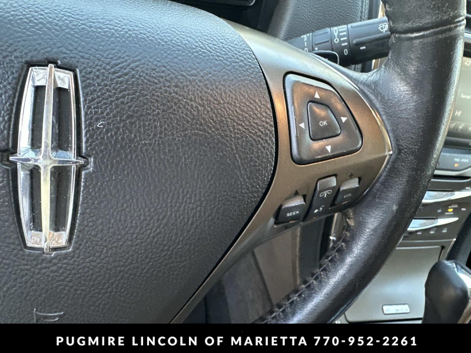 2014 Lincoln MKX Base