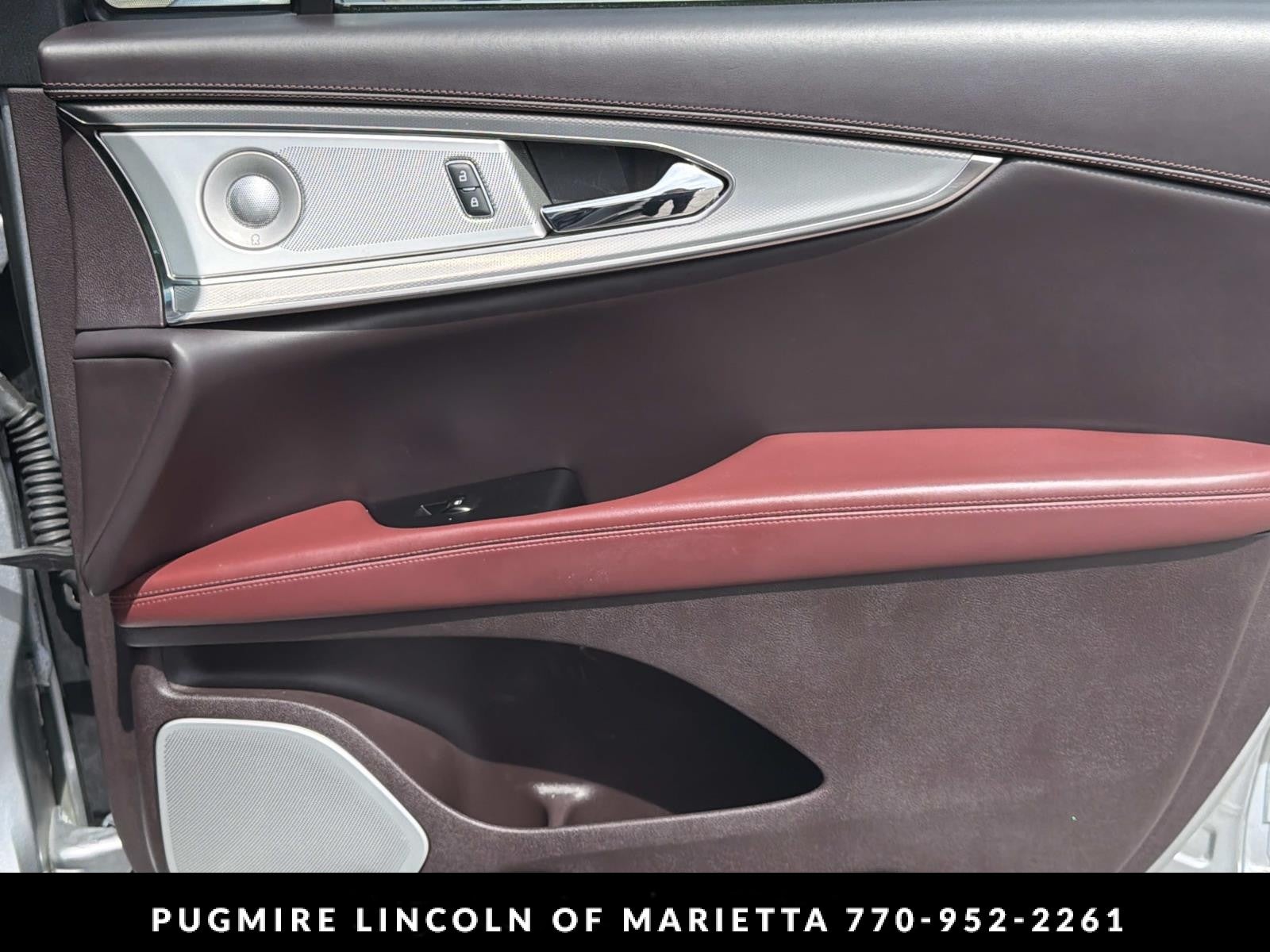 2020 Lincoln Nautilus Black Label