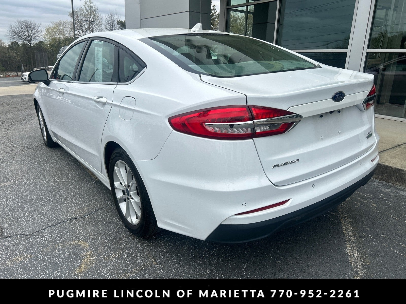 2020 Ford Fusion SE