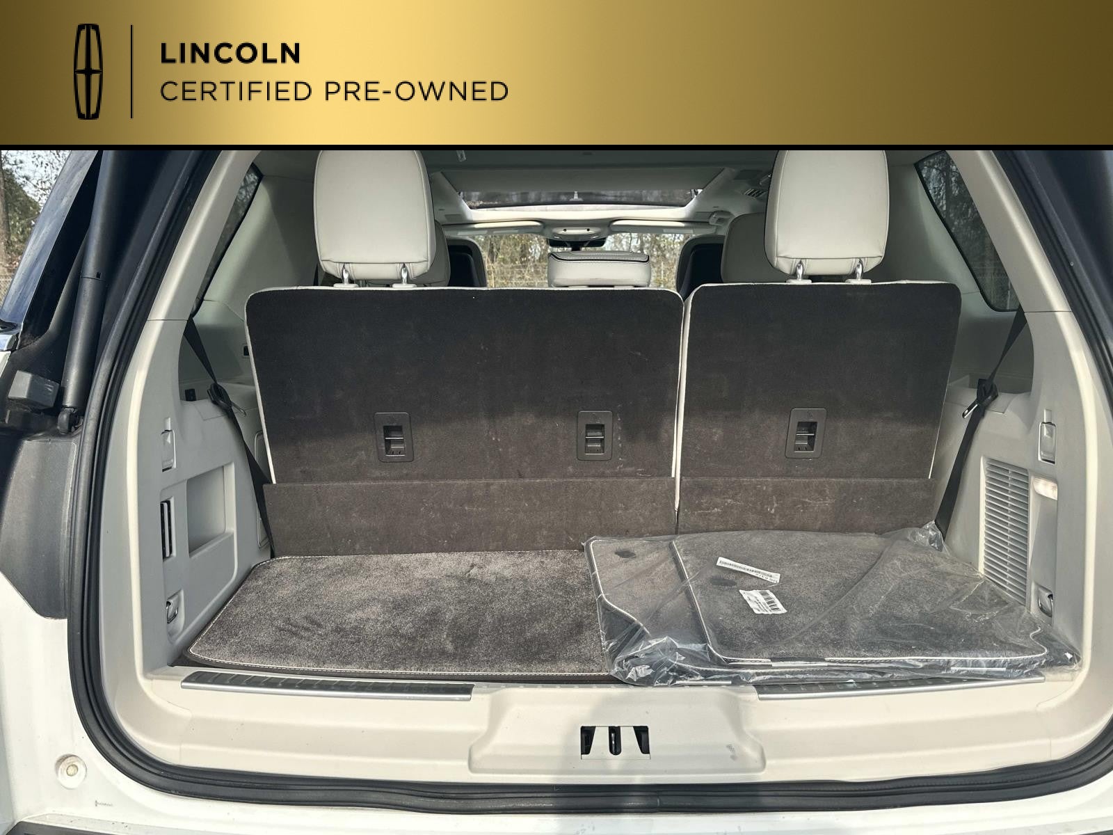2022 Lincoln Navigator Black Label