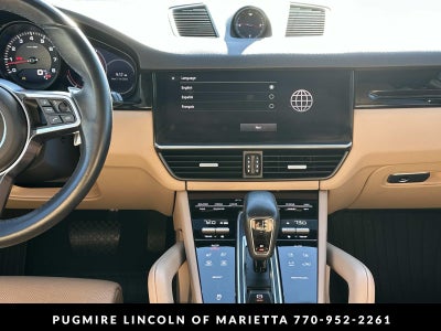 2022 Porsche Cayenne Base