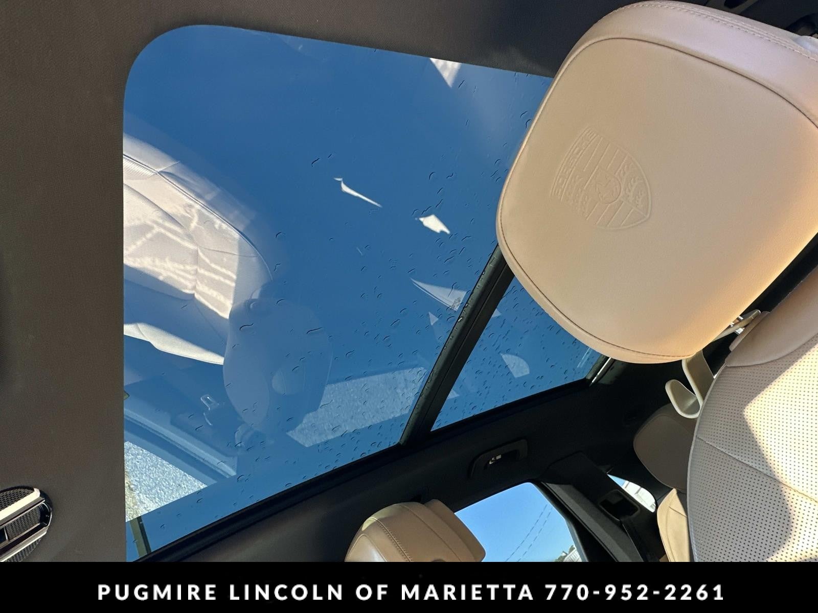 2022 Porsche Cayenne Base