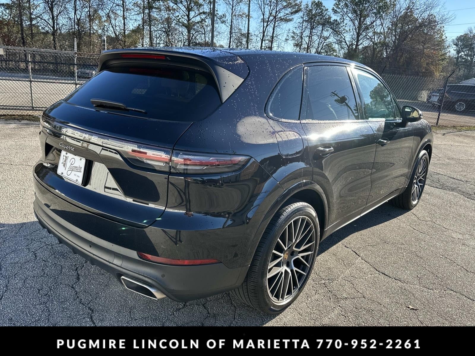 2022 Porsche Cayenne Base