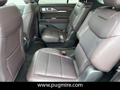 2026 Ford Explorer Platinum™