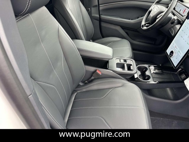 2026 Ford MUSTANG MACH-E SELECT RWD