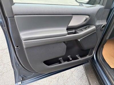 2027 Ford Expedition ACTIVE 4X2