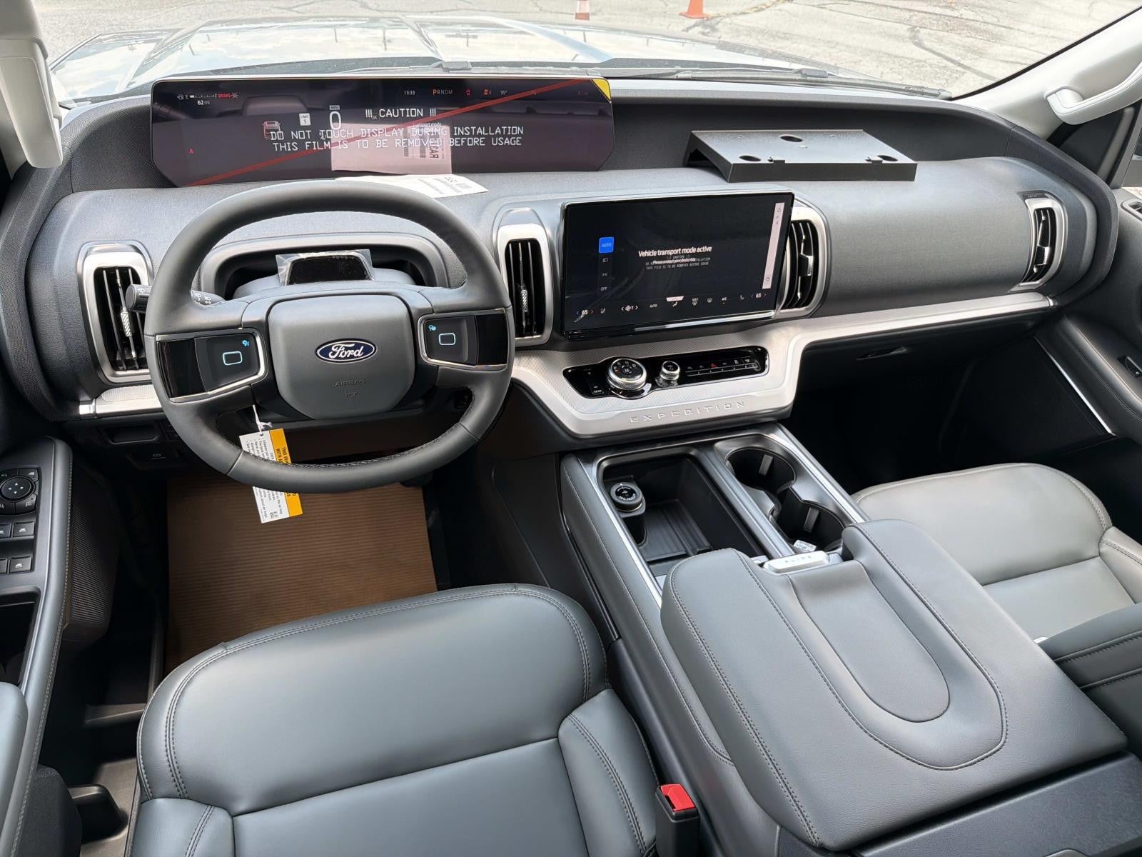 2027 Ford Expedition ACTIVE 4X2