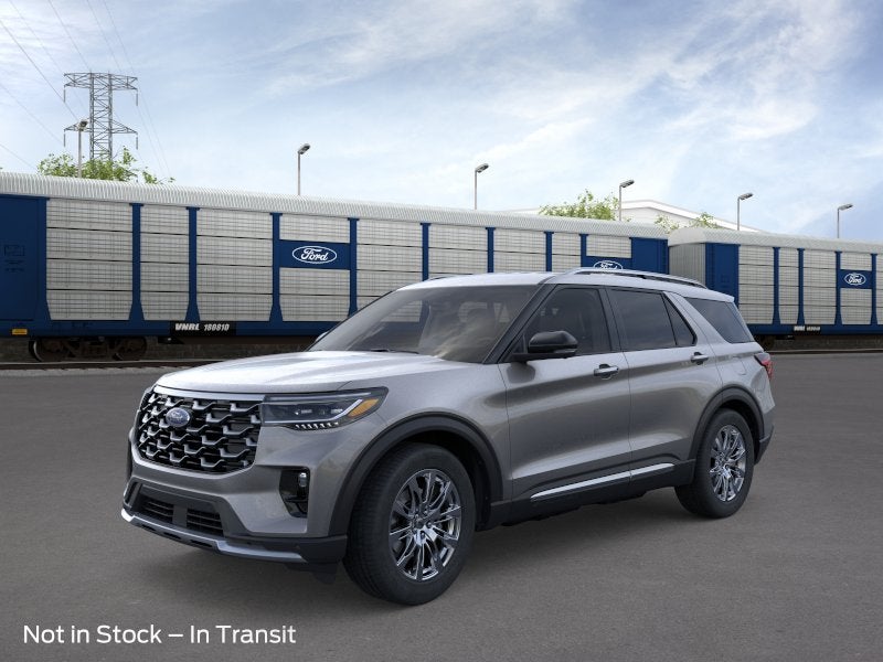 2026 Ford Explorer Platinum's photo