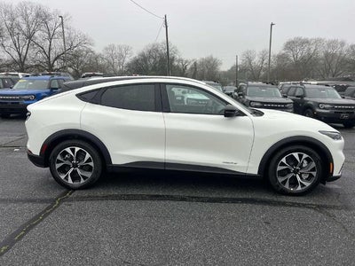 2026 Ford MUSTANG MACH-E SELECT RWD