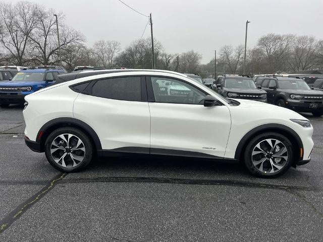 2026 Ford MUSTANG MACH-E SELECT RWD