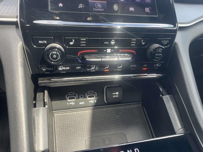 2025 Jeep Grand Cherokee L SUV