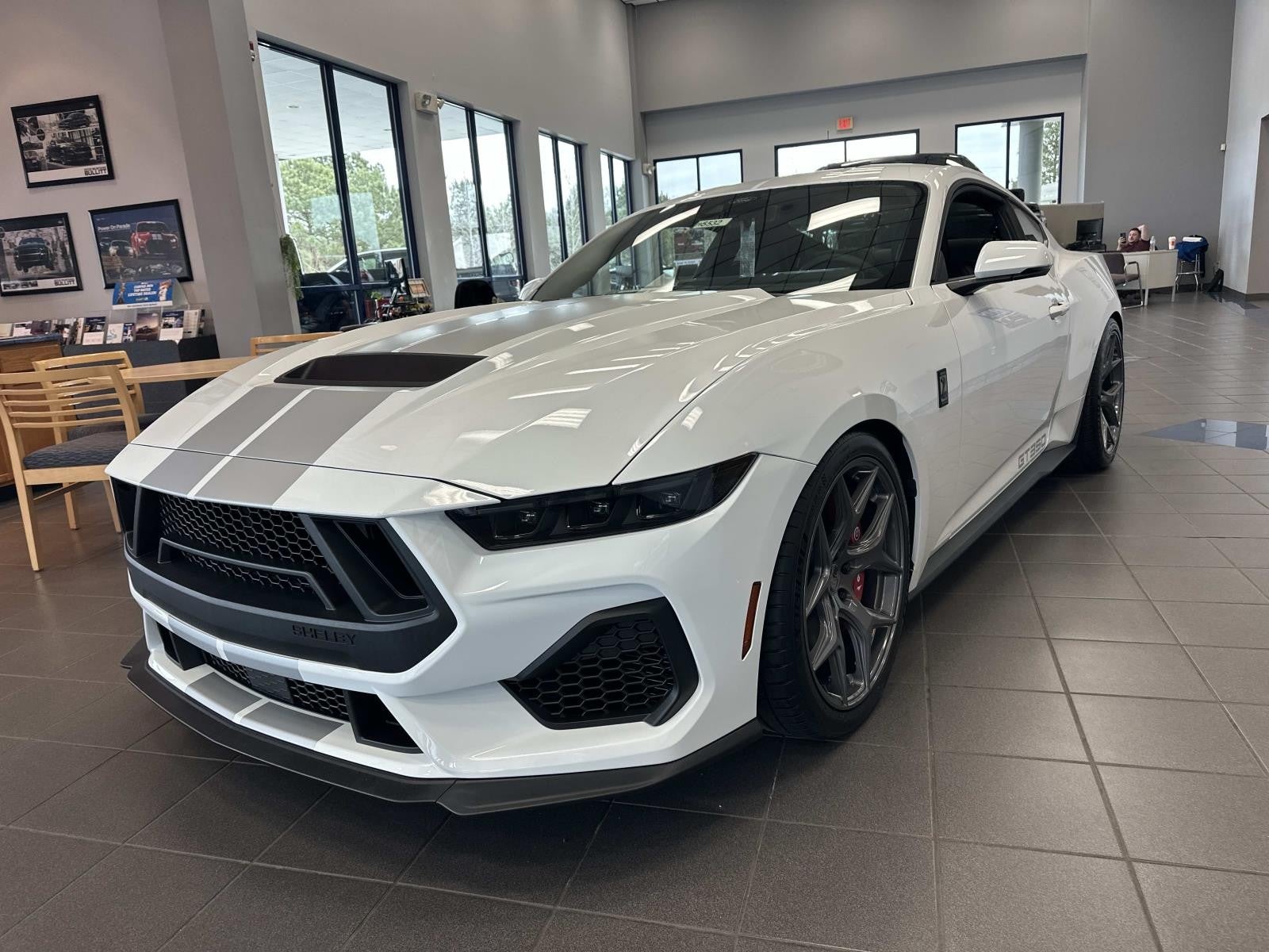 2025 Ford Mustang SHELBY GT350