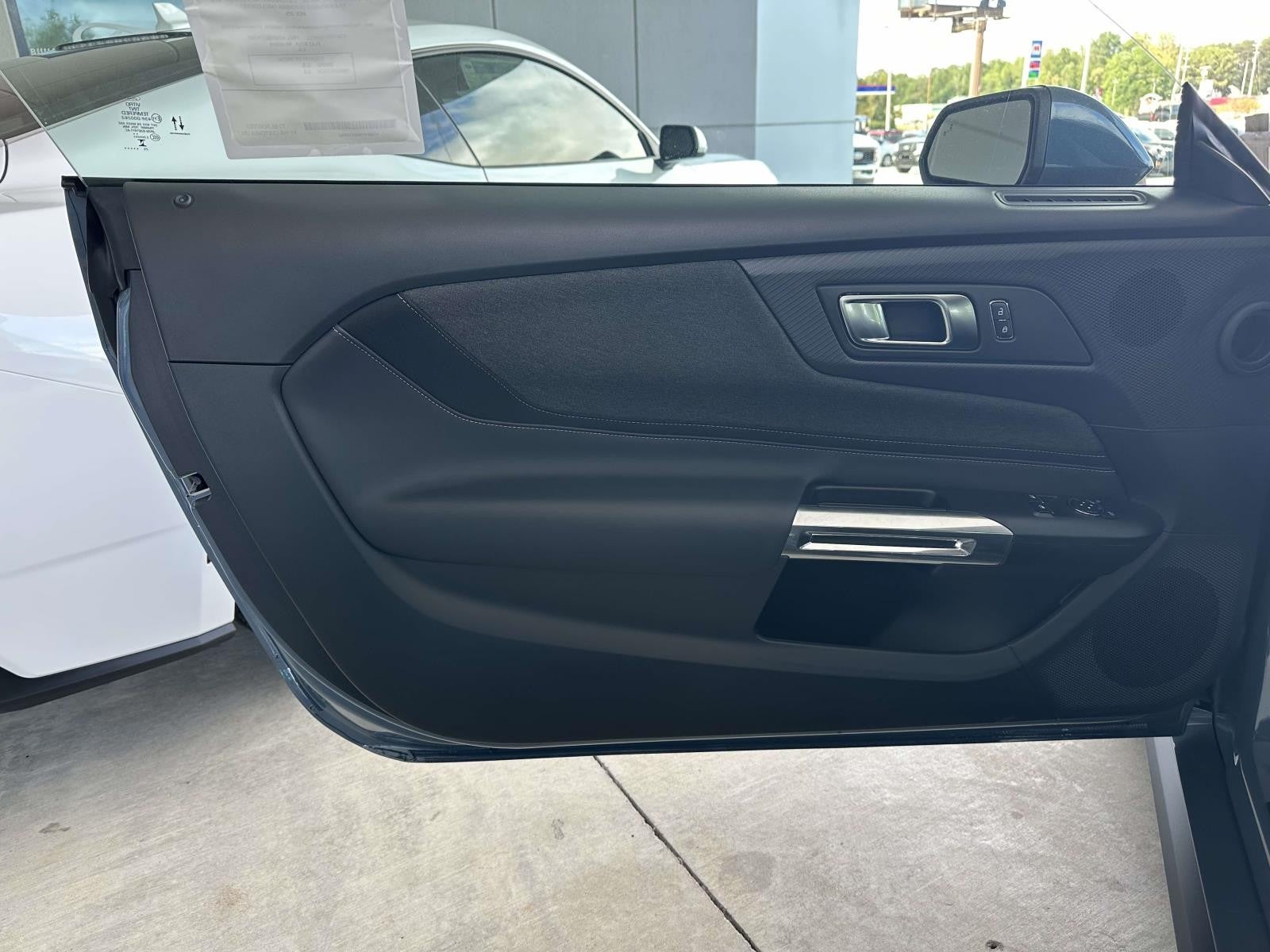 2025 Ford Mustang ECOBOOST FASTBACK