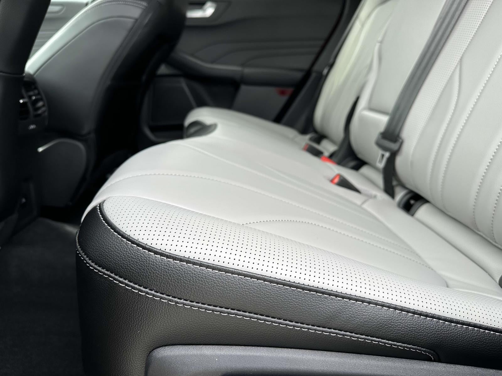 2025 Ford Escape PHEV FWD