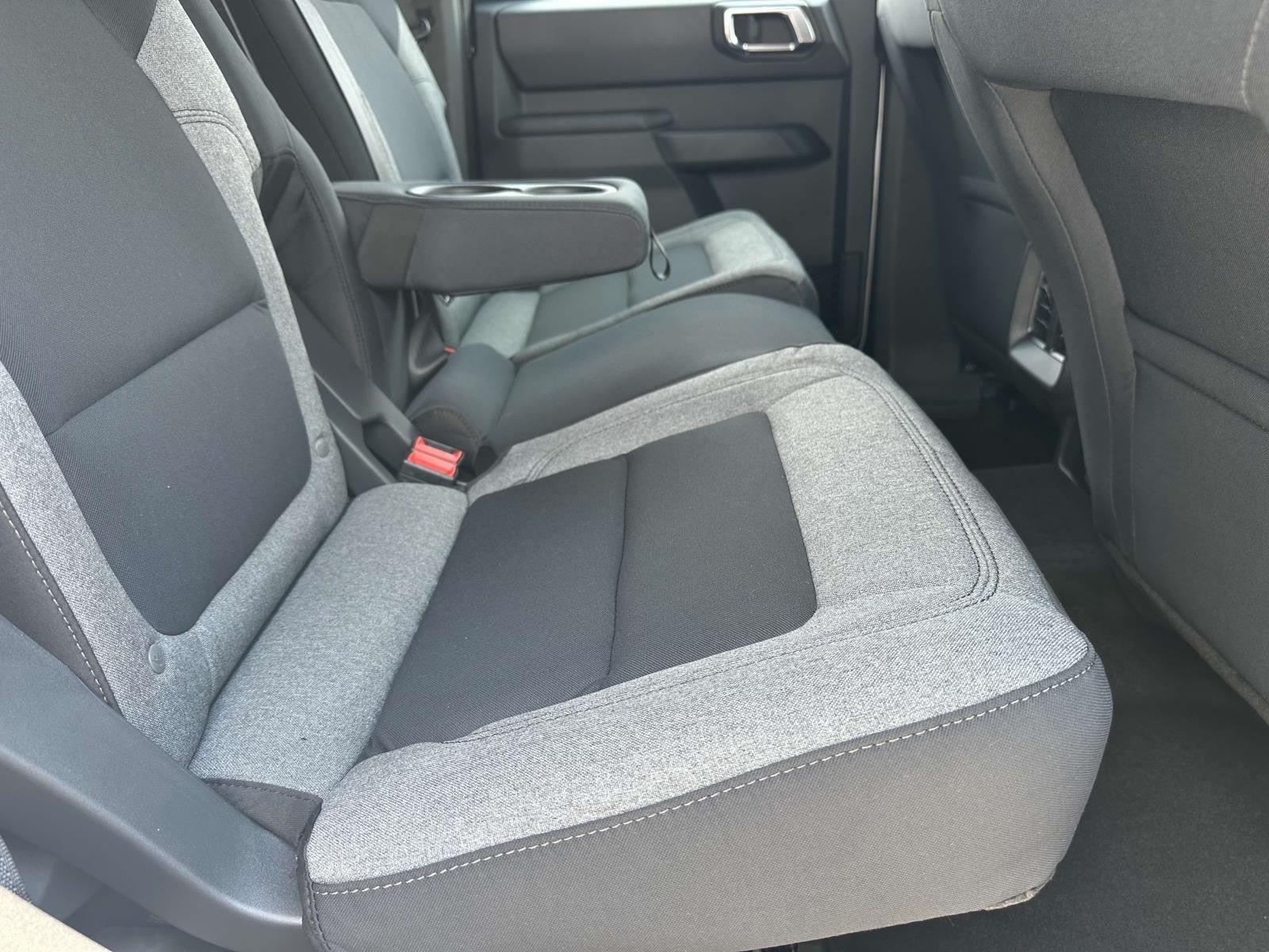 2025 Ford Bronco BASE 4 DOOR 4X4