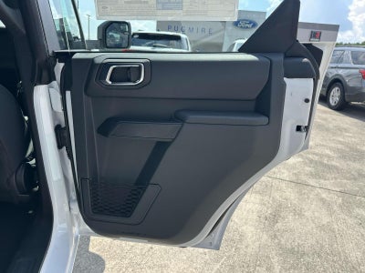 2025 Ford Bronco BASE 4 DOOR 4X4