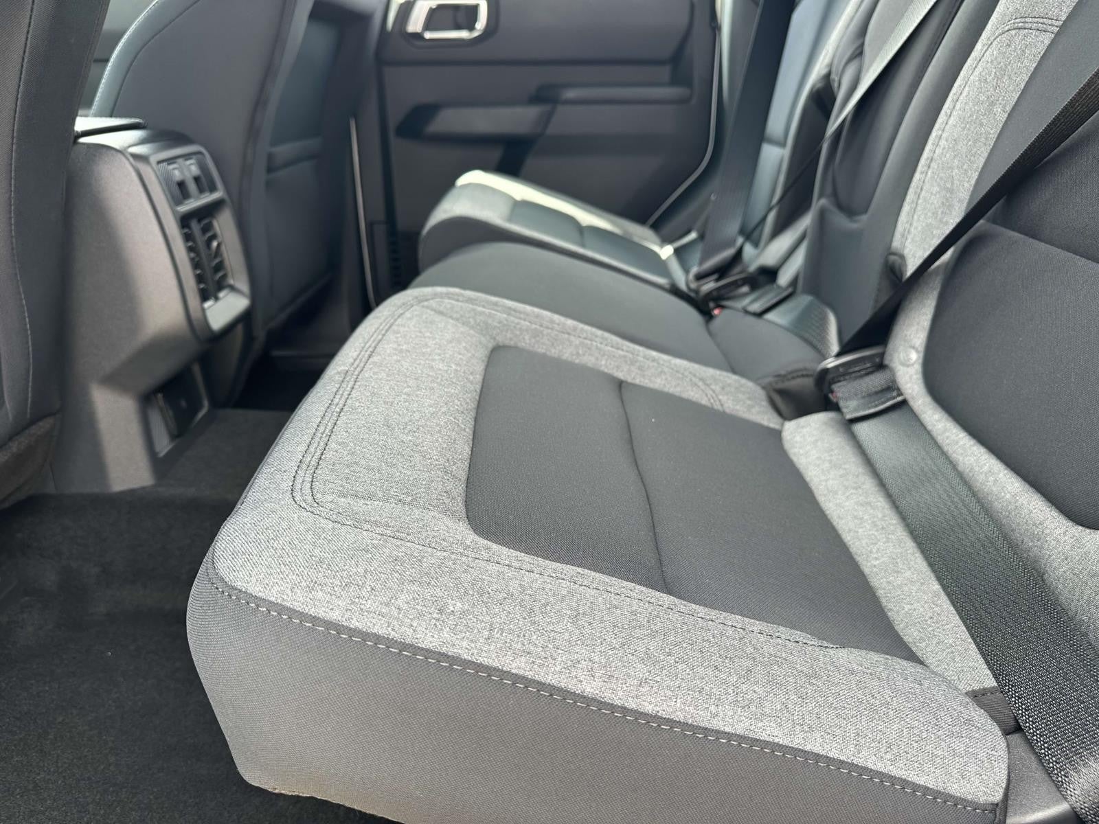 2025 Ford Bronco BASE 4 DOOR 4X4