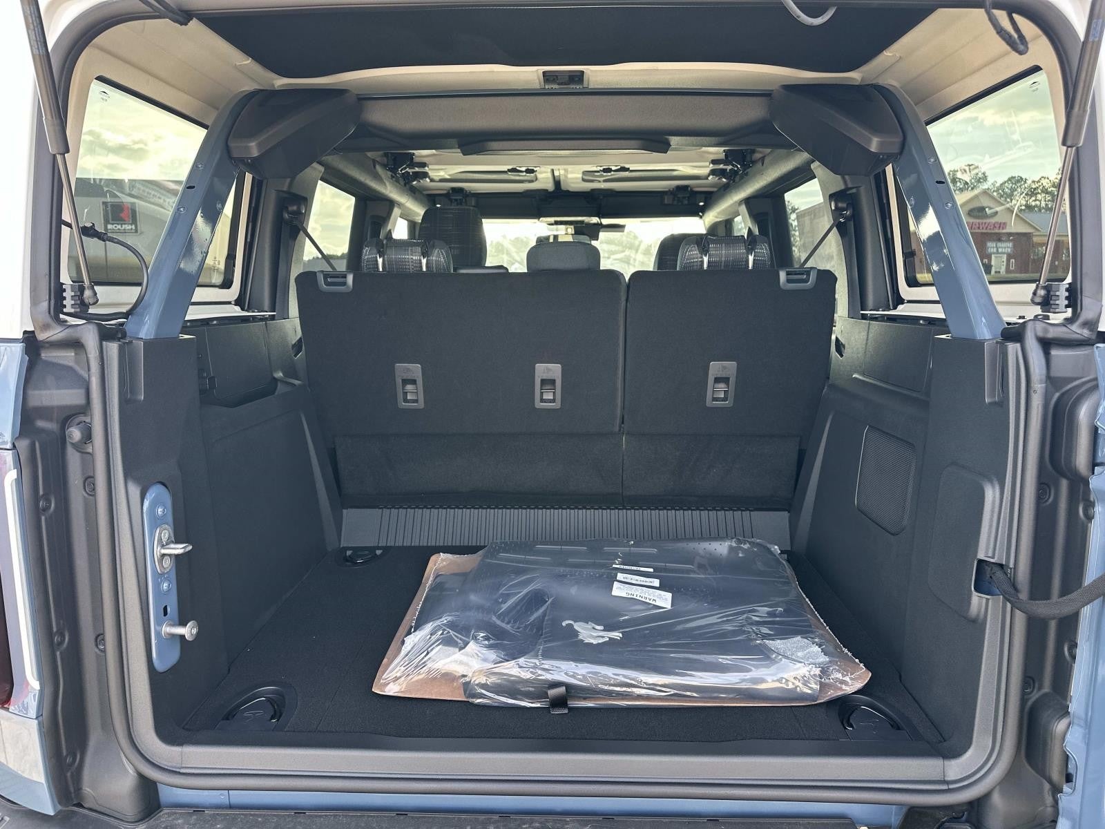 2025 Ford Bronco HERITAGE EDITION 4 DOOR