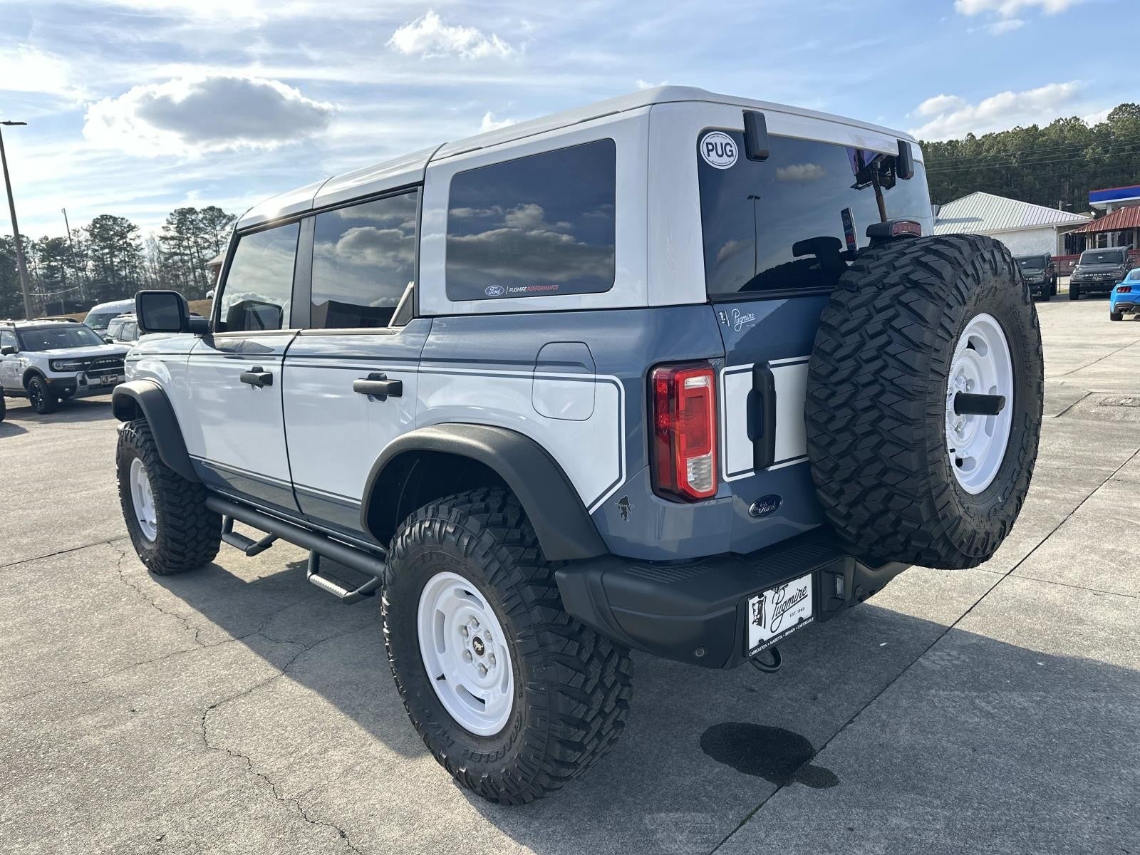 2025 Ford Bronco HERITAGE EDITION 4 DOOR