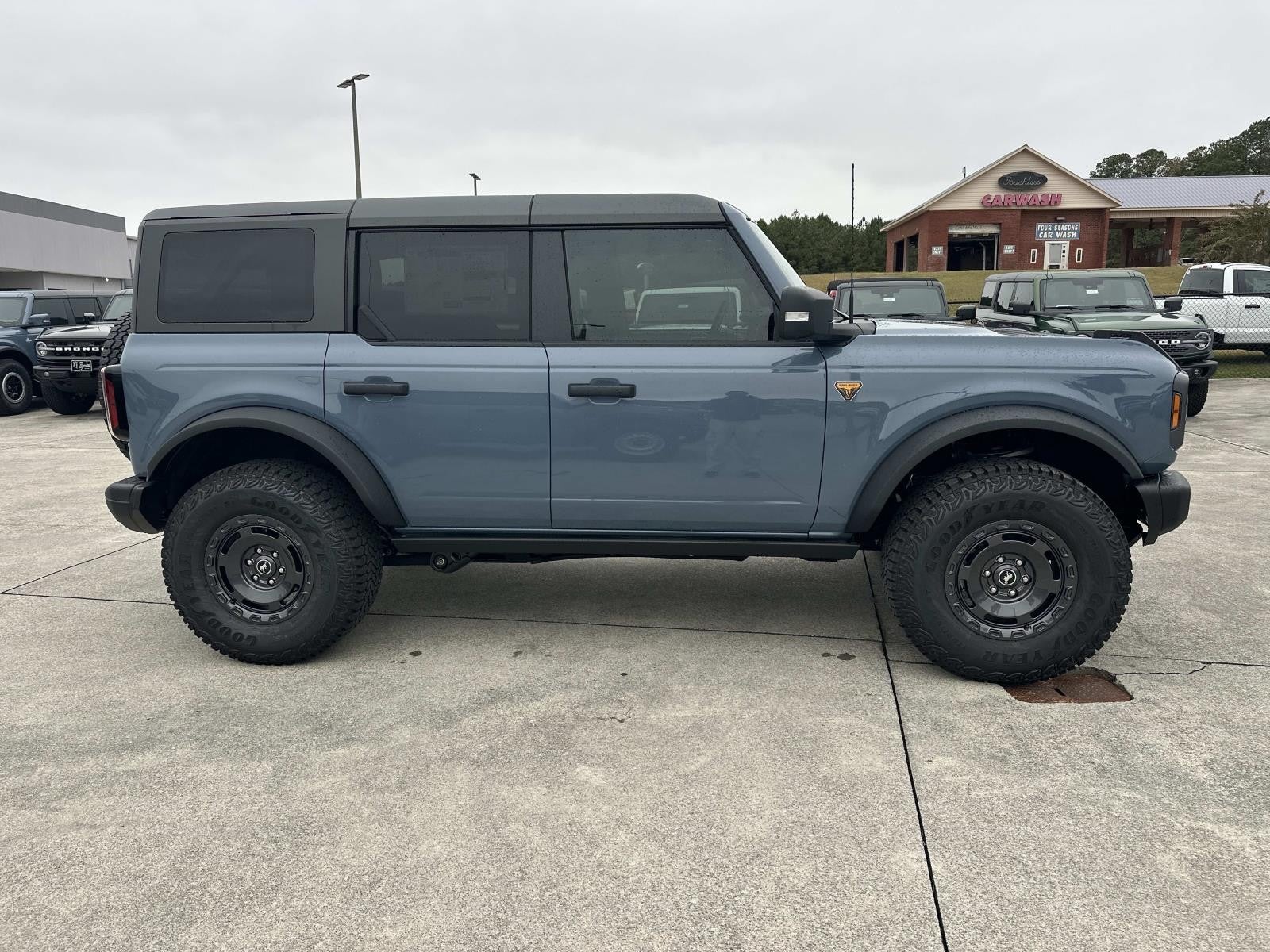 2025 Ford Bronco BADLANDS 4 DOOR ADVANCED