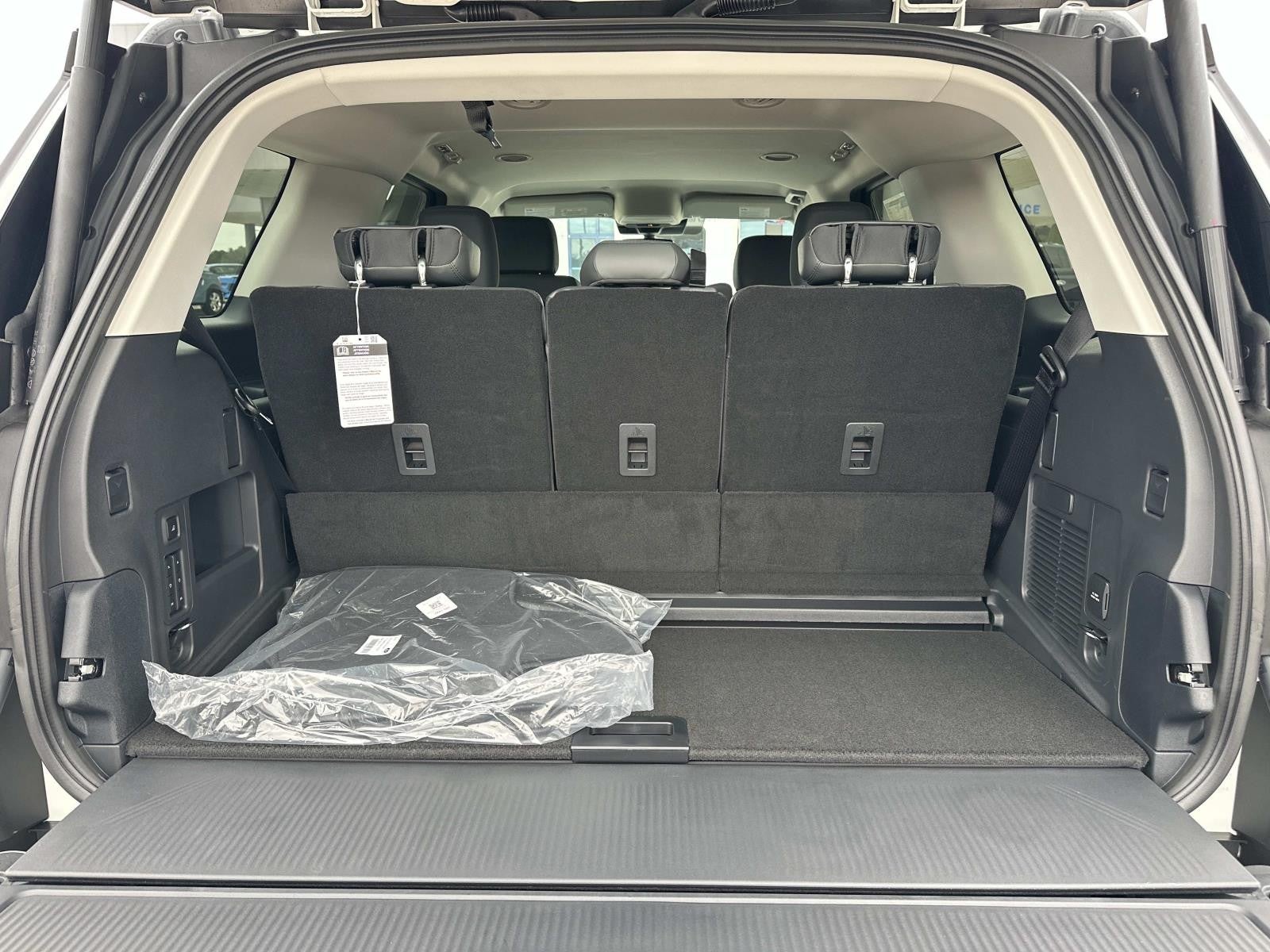 2026 Ford Expedition ACTIVE 4X2