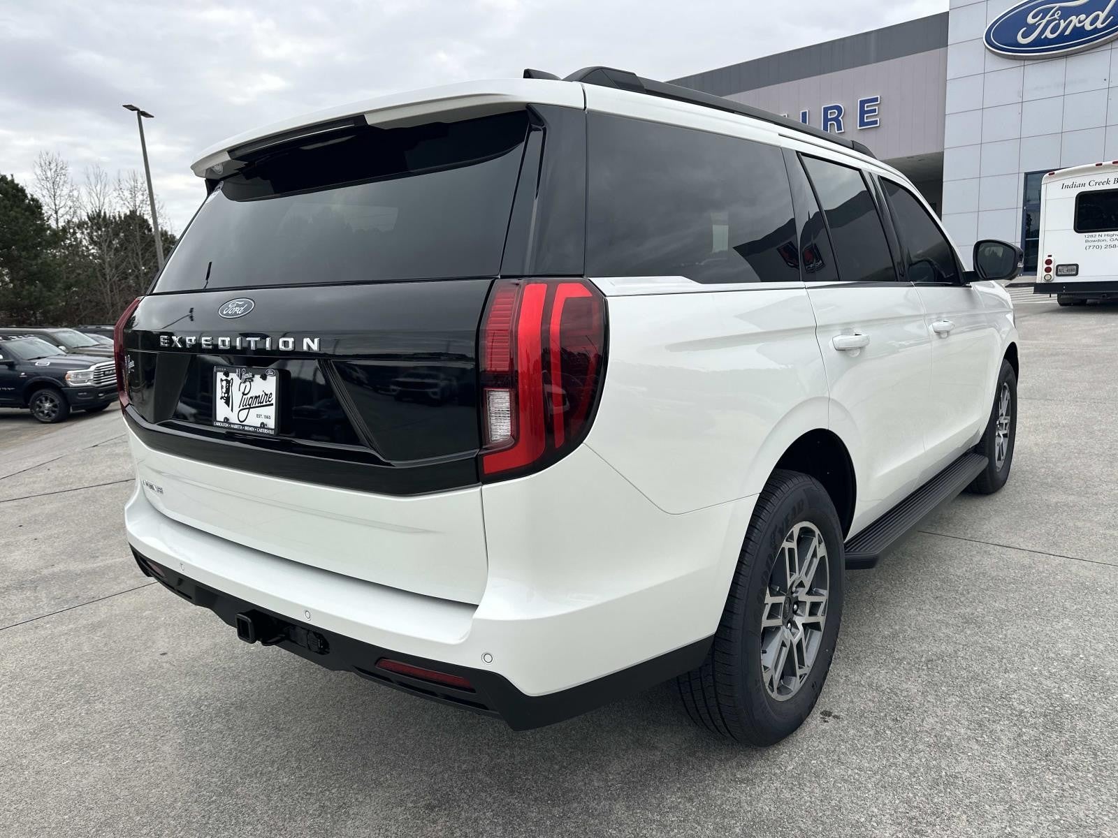 2026 Ford Expedition ACTIVE 4X2