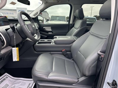 2025 Ford Expedition ACTIVE 4X2