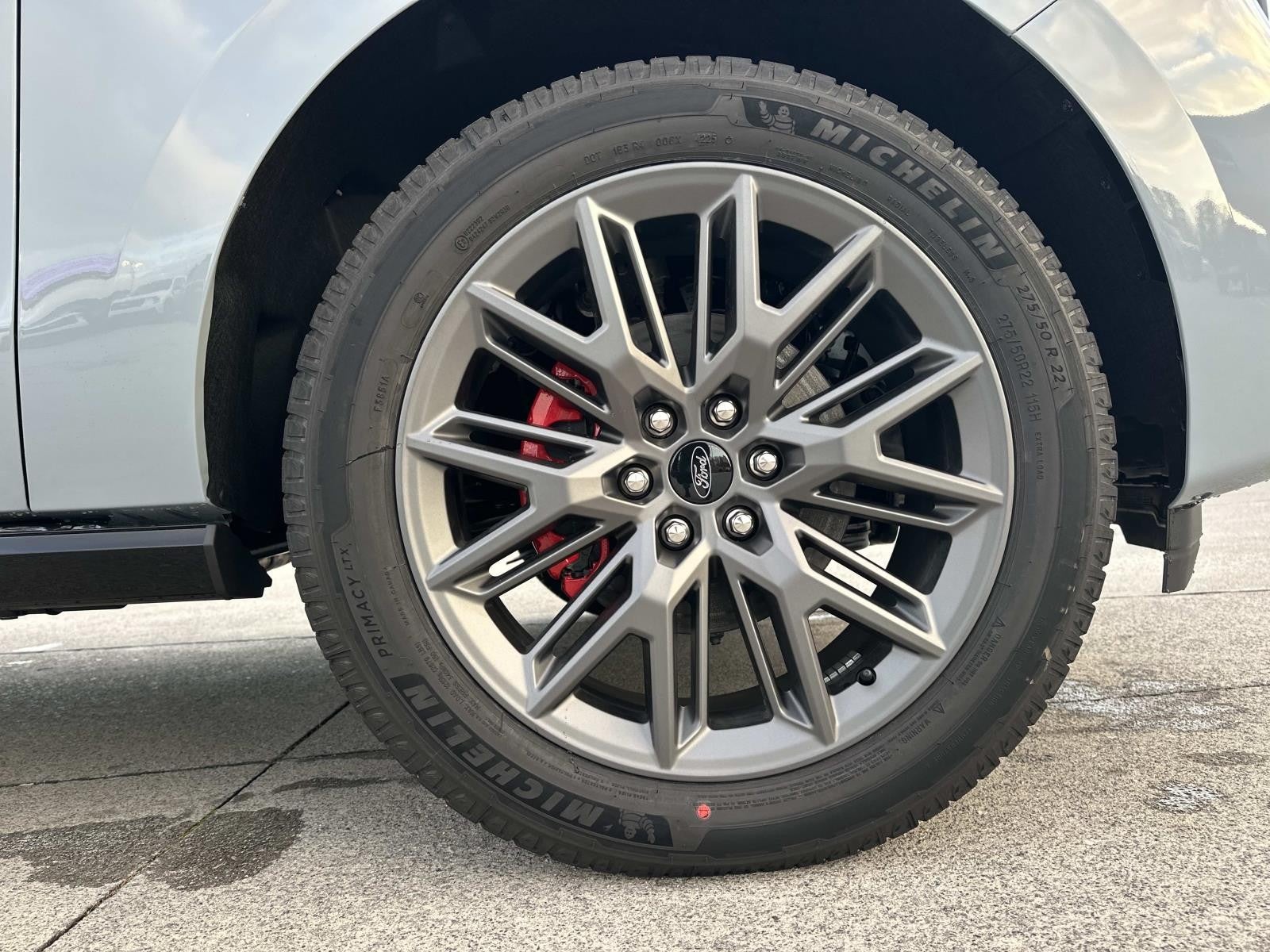 2025 Ford Expedition PLATINUM 4X4