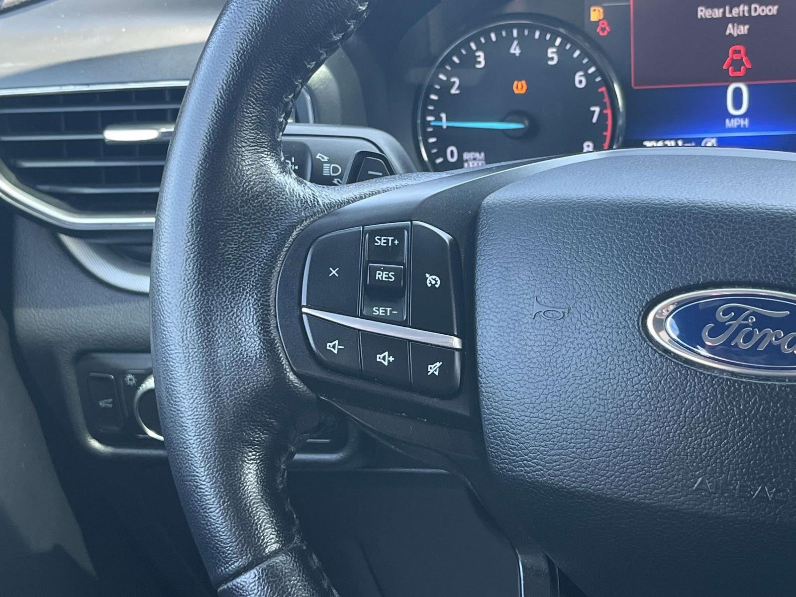 2020 Ford Explorer EXPLORER XLT