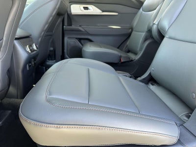 2025 Ford Explorer ACTIVE RWD