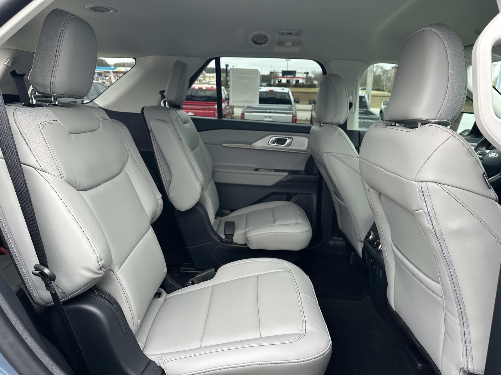 2026 Ford Explorer ACTIVE RWD