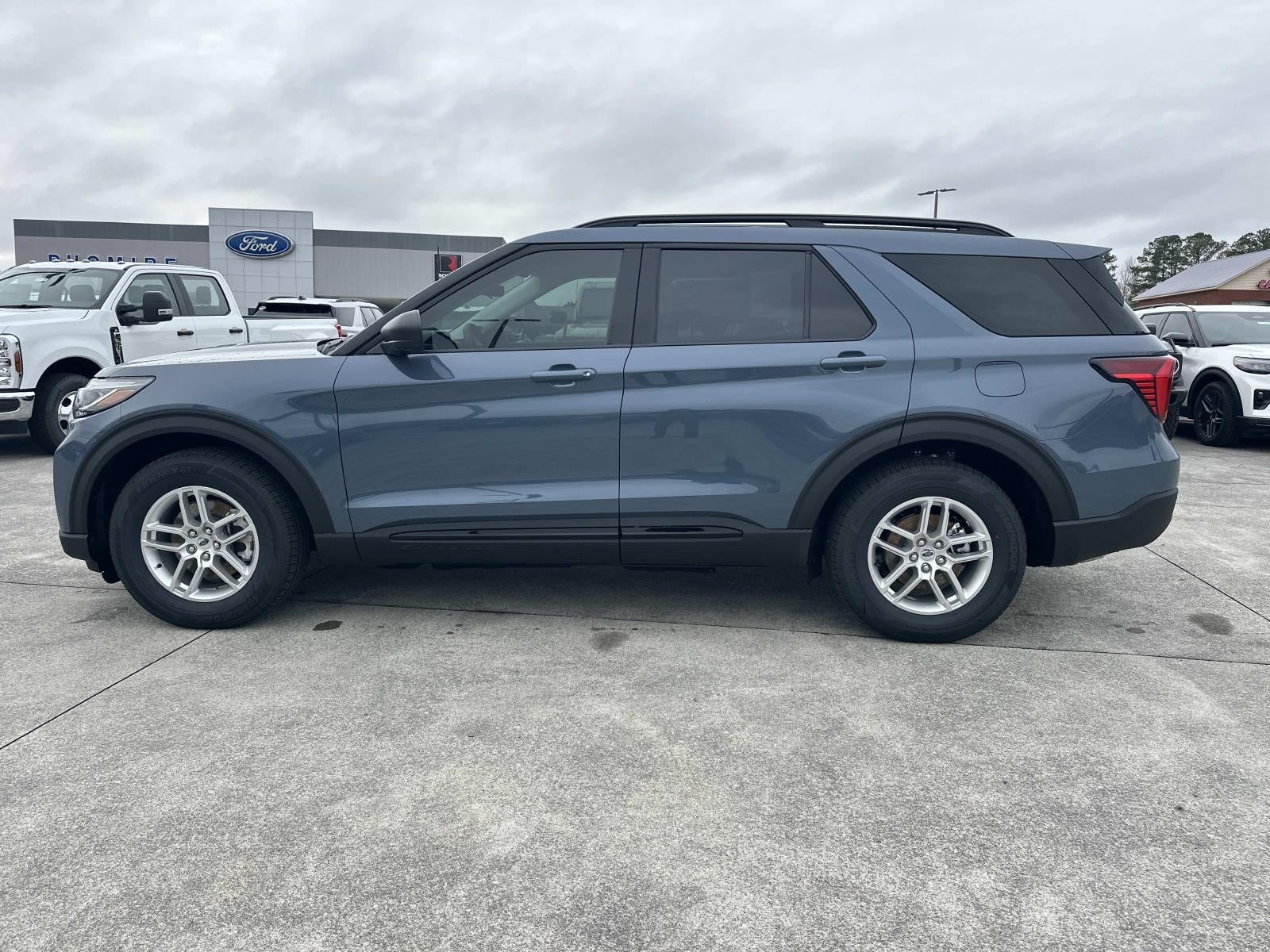 2026 Ford Explorer ACTIVE RWD