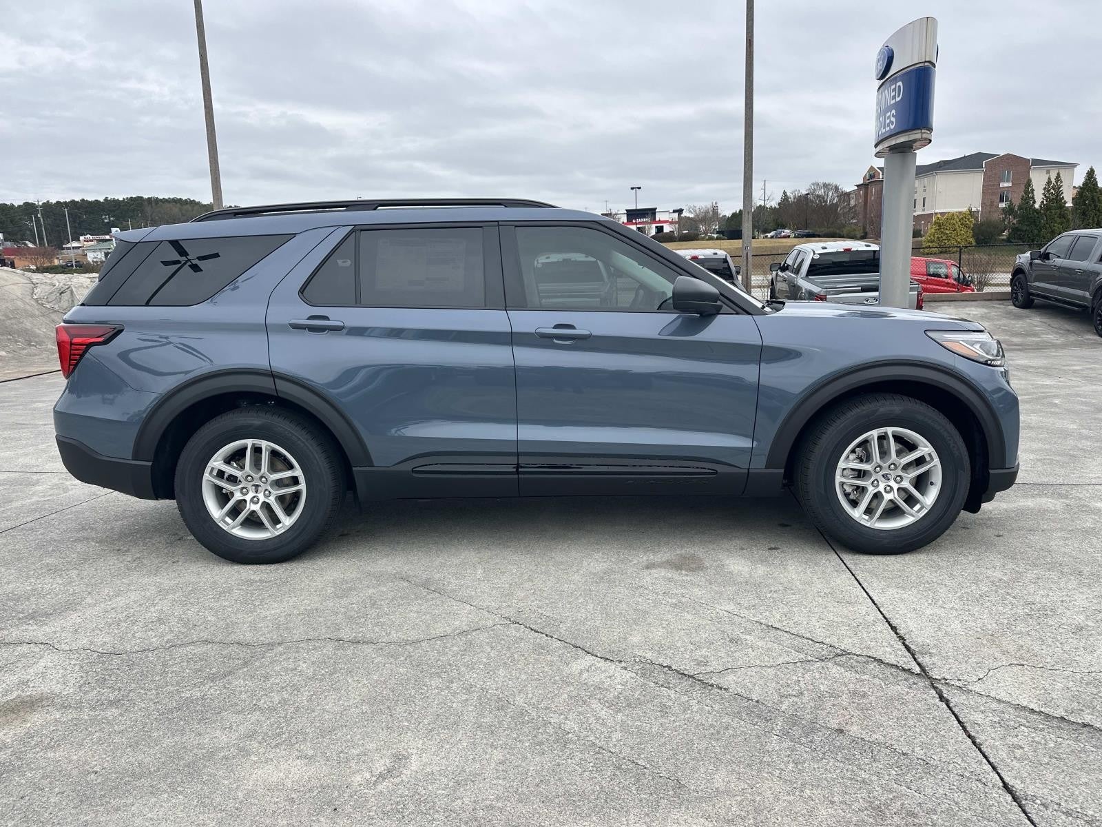 2026 Ford Explorer ACTIVE RWD
