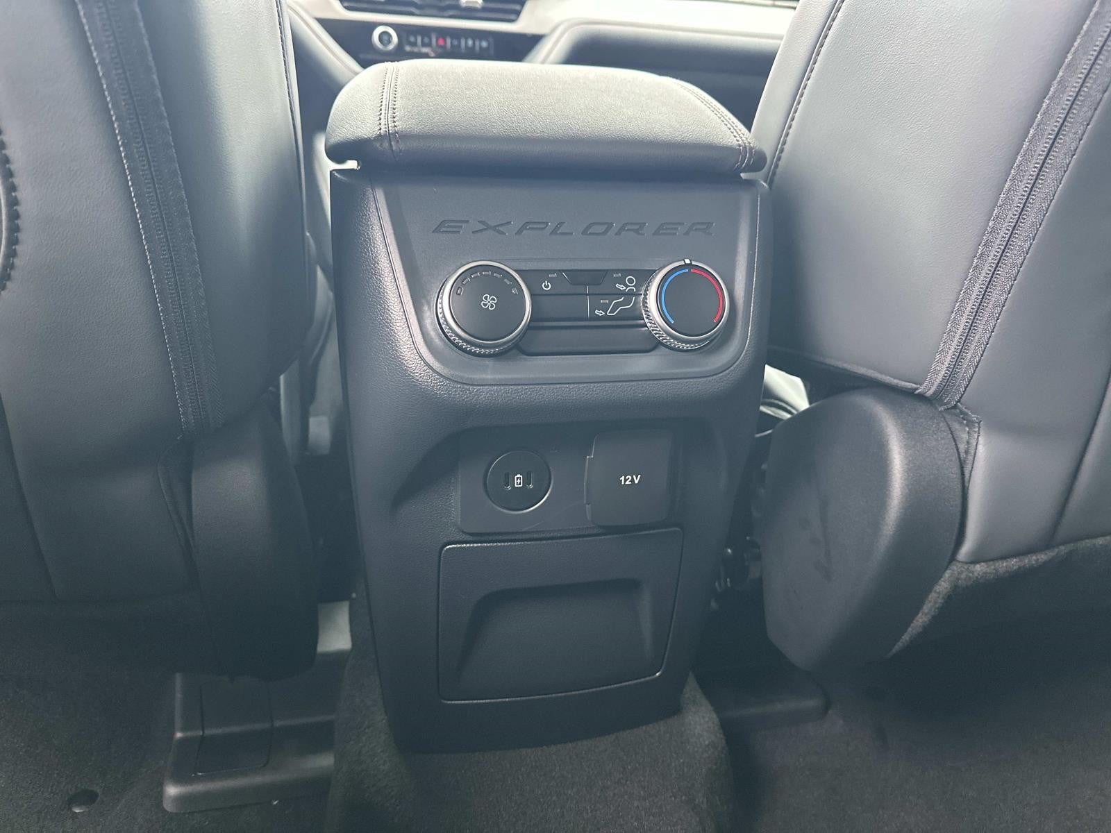 2026 Ford Explorer ACTIVE RWD